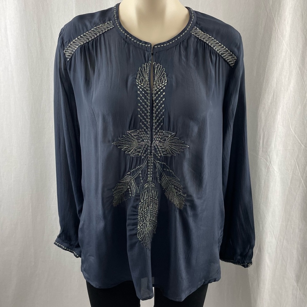 10 Feet Tunic Blouse with Silver Embroidery 10